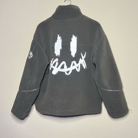 Oversized Embroidered Sherpa Coat - Picture 5 of 16